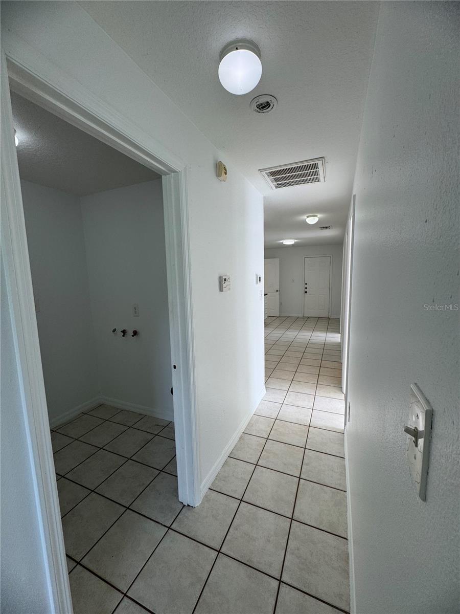 3334-3336 W HEITER ST