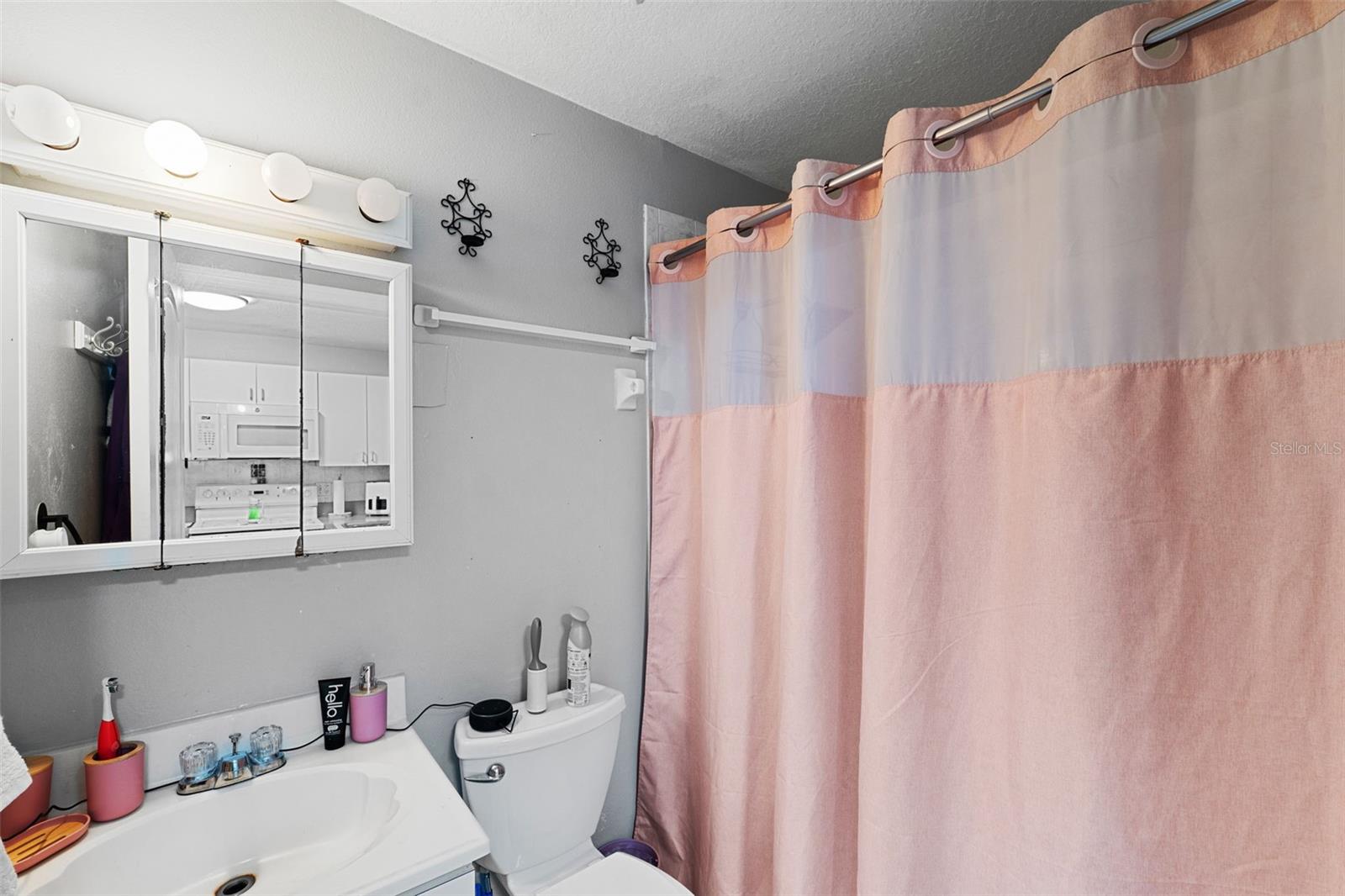 3334-3336 W HEITER ST