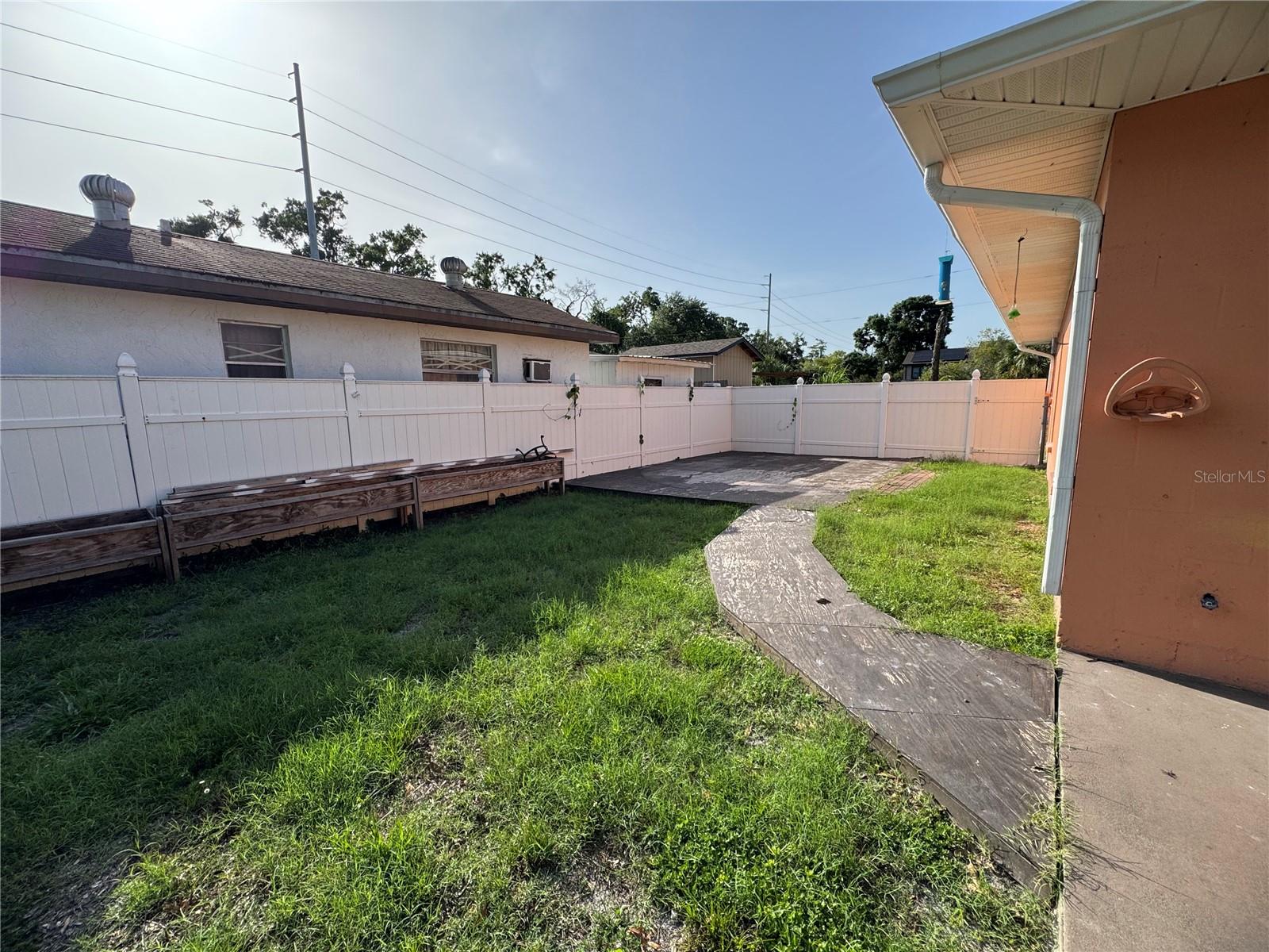 3334-3336 W HEITER ST