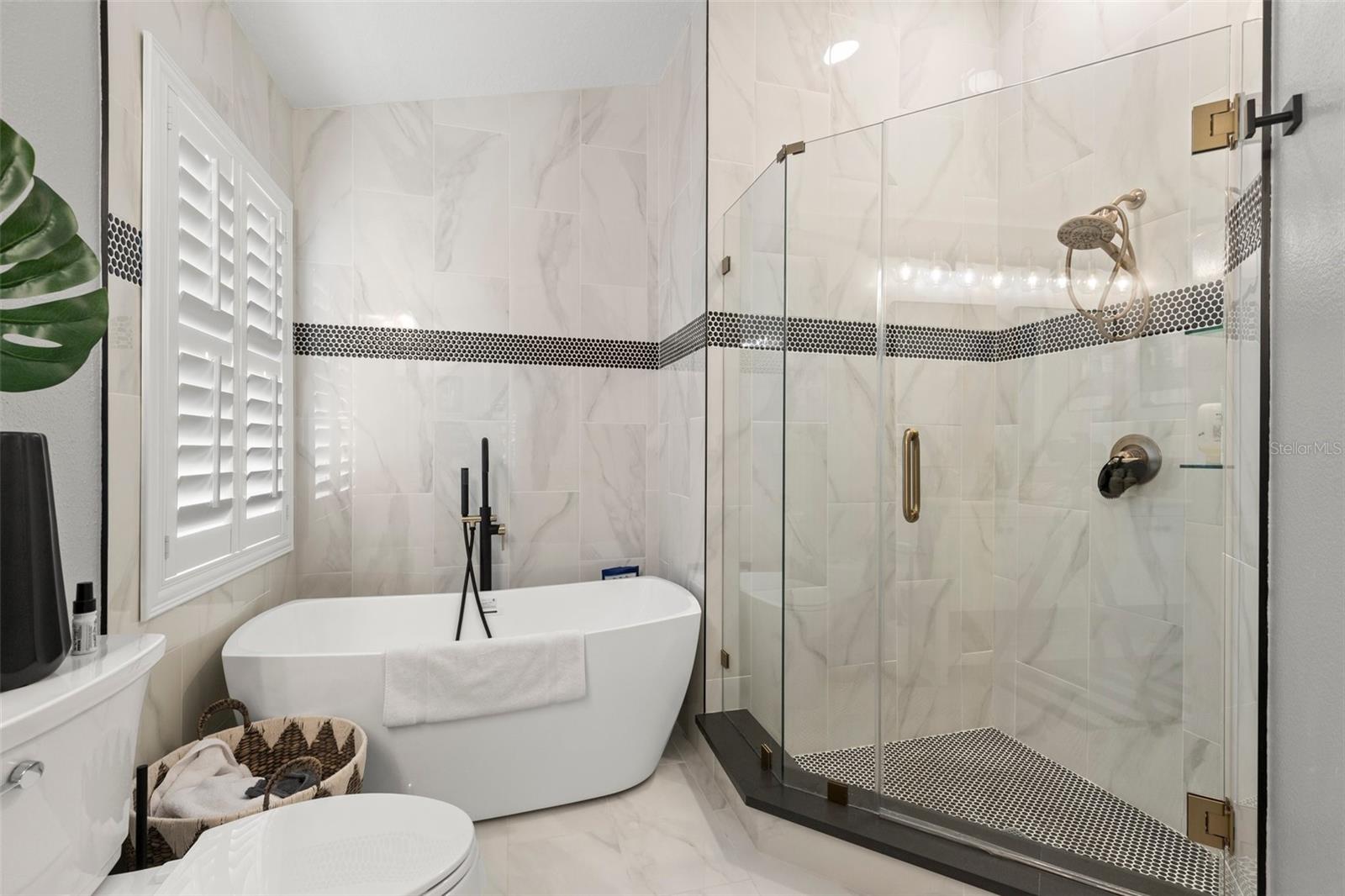 7320 NEWHALL PASS LN