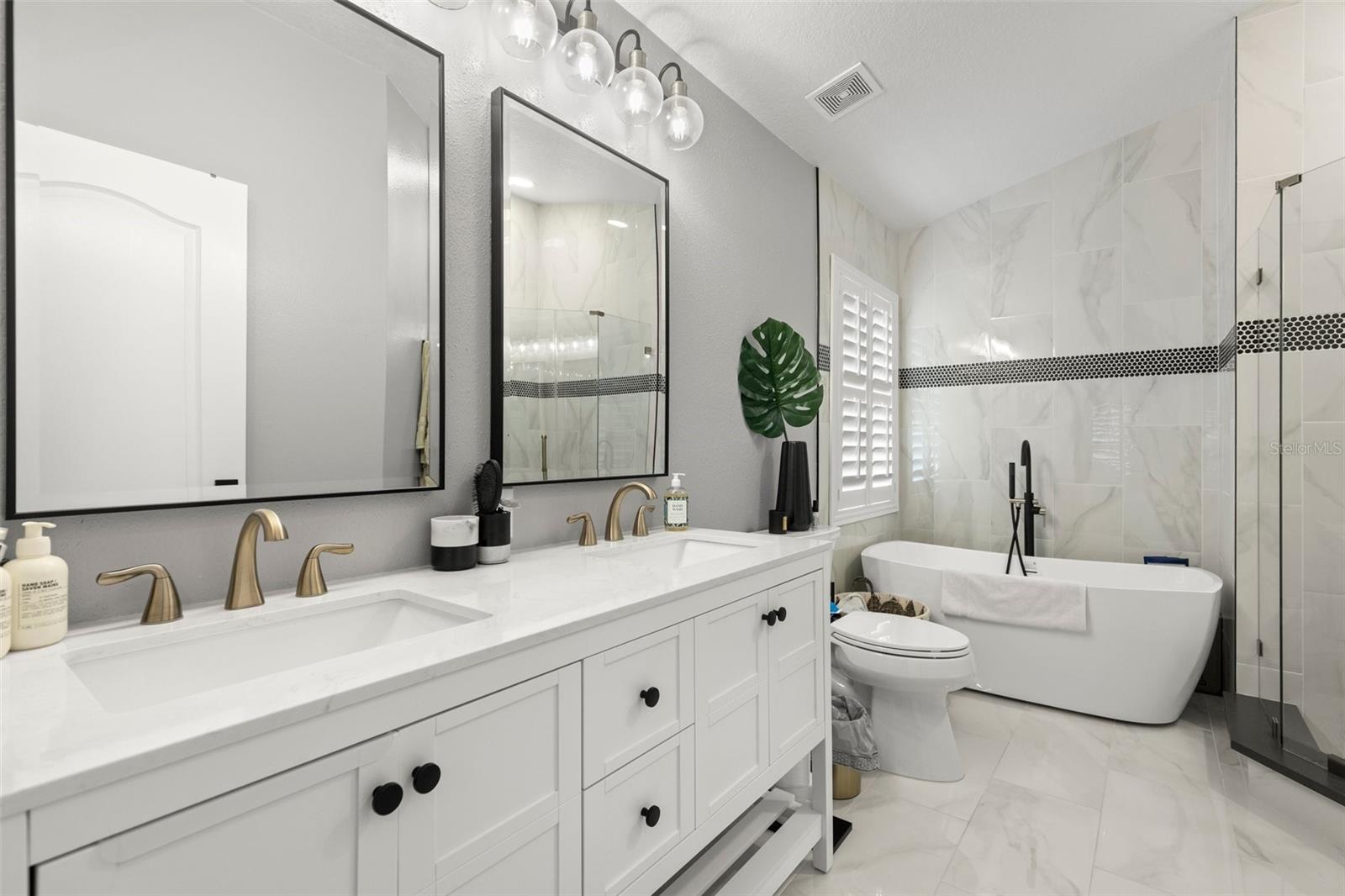 7320 NEWHALL PASS LN