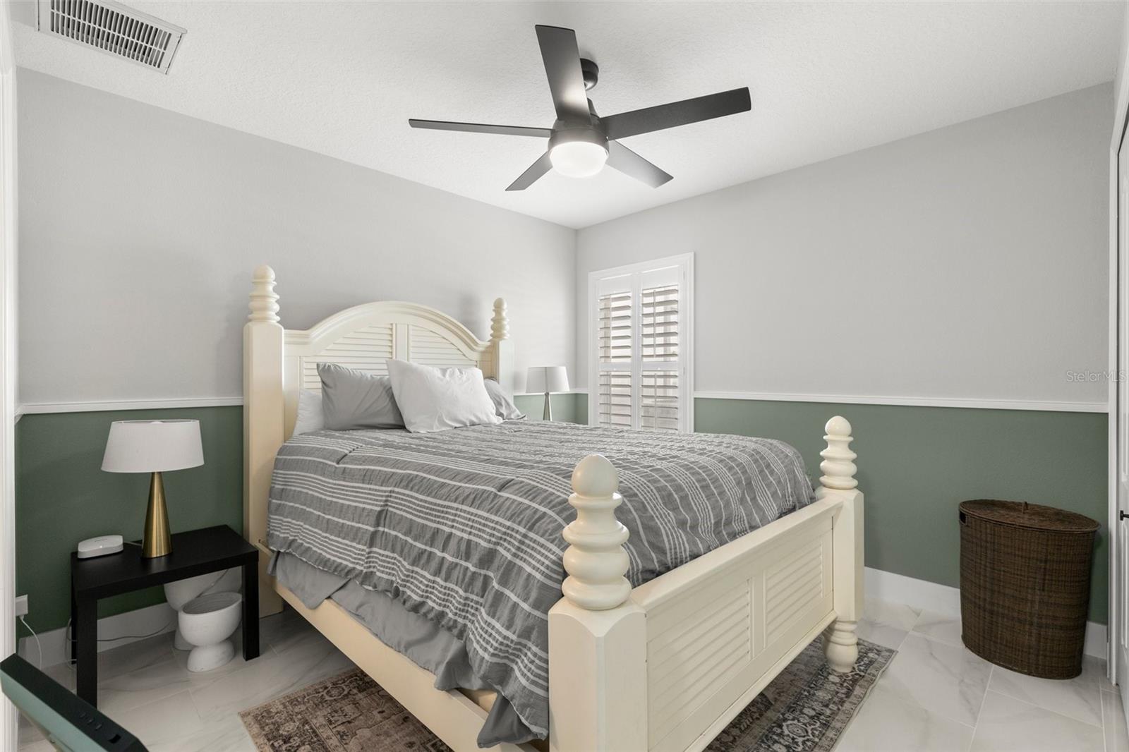 7320 NEWHALL PASS LN