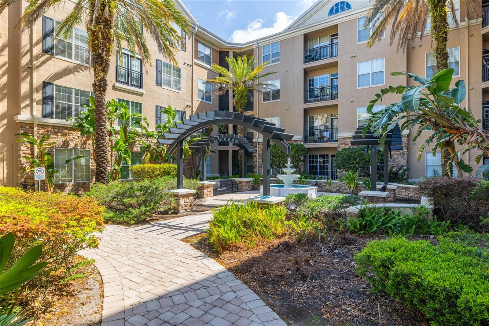 4221 W SPRUCE ST #1229