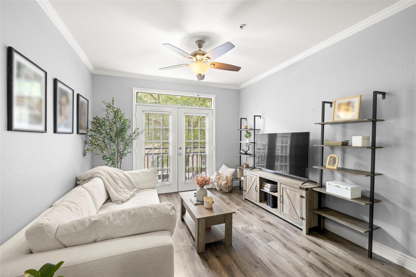 4221 W SPRUCE ST #1229