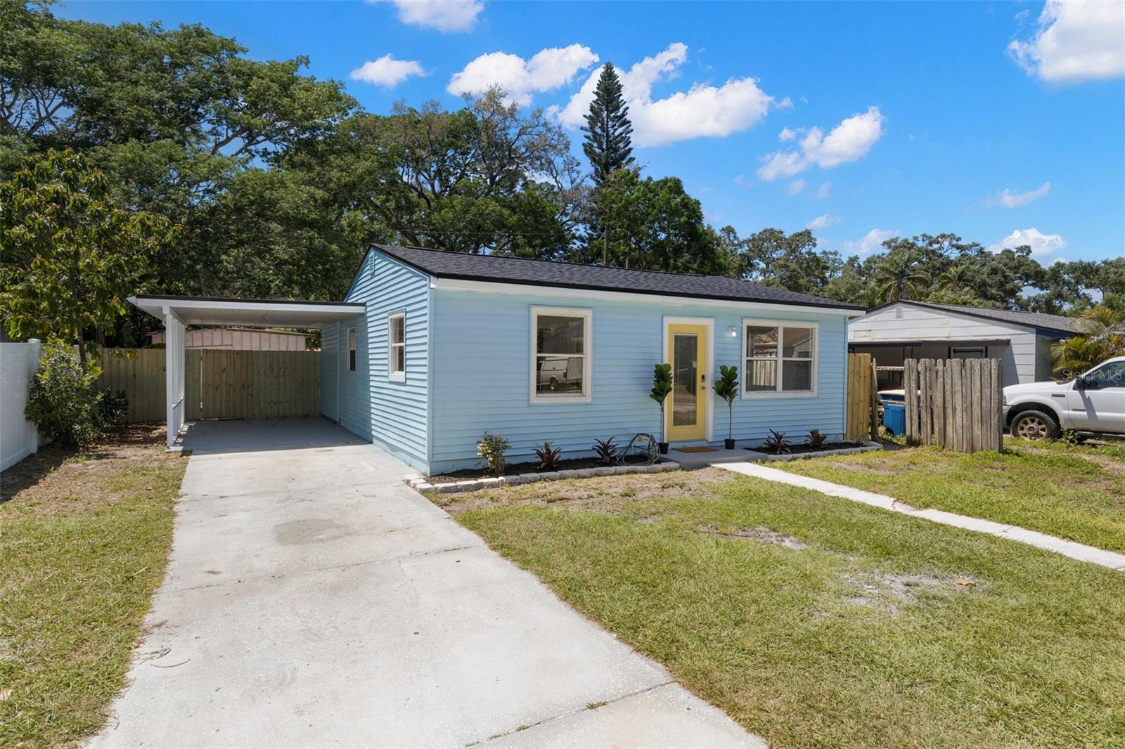 1974 N BETTY LN