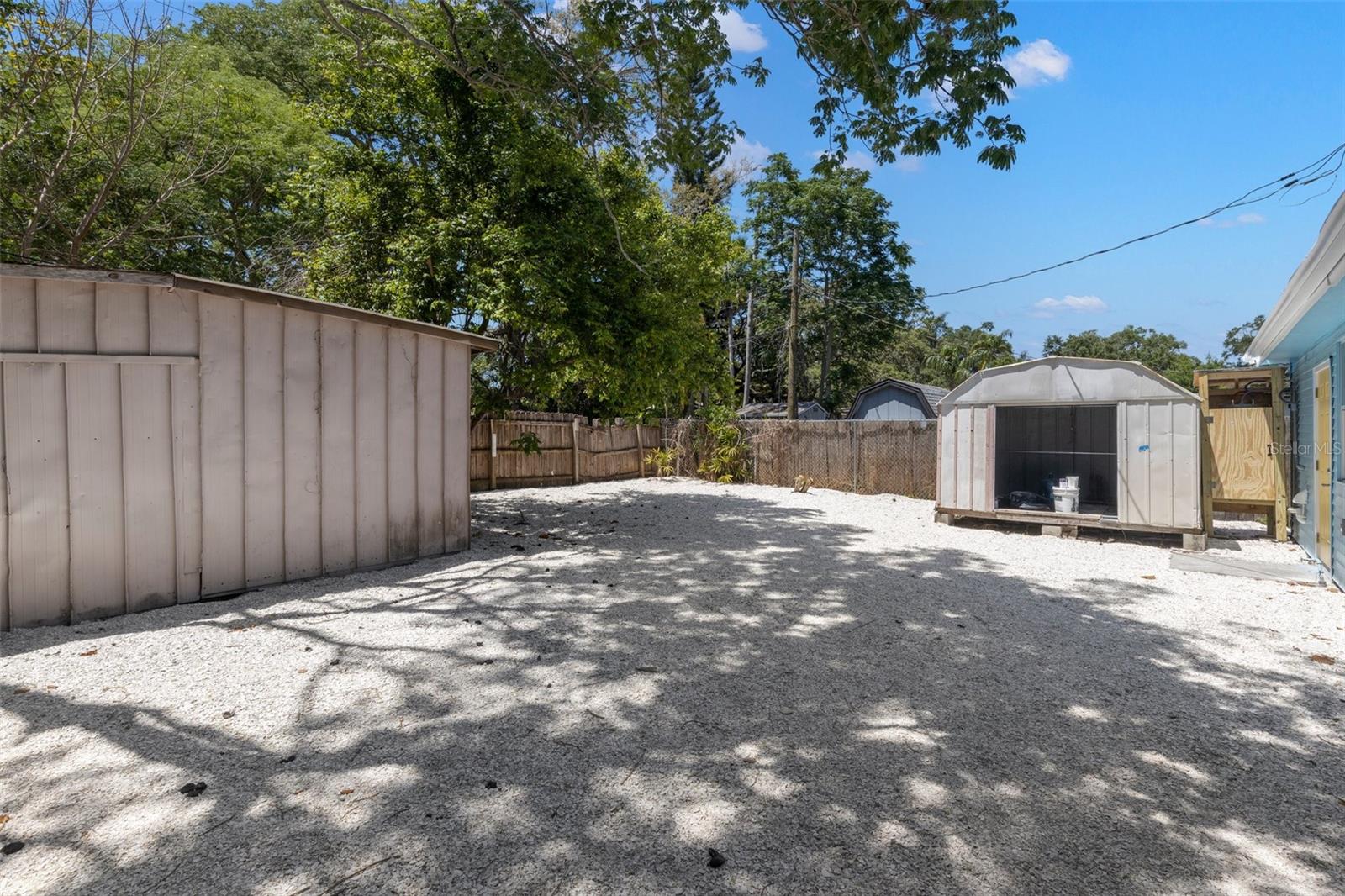 1974 N BETTY LN