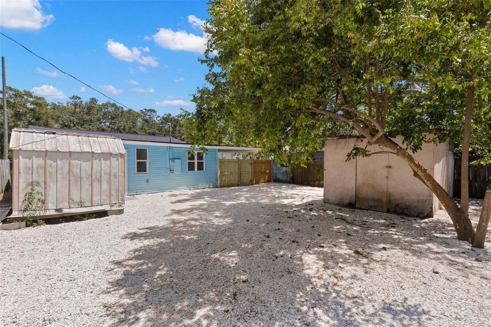 1974 N BETTY LN