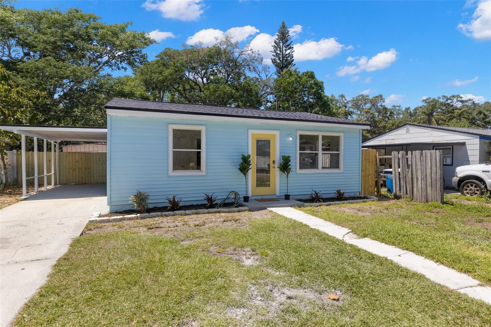 1974 N BETTY LN