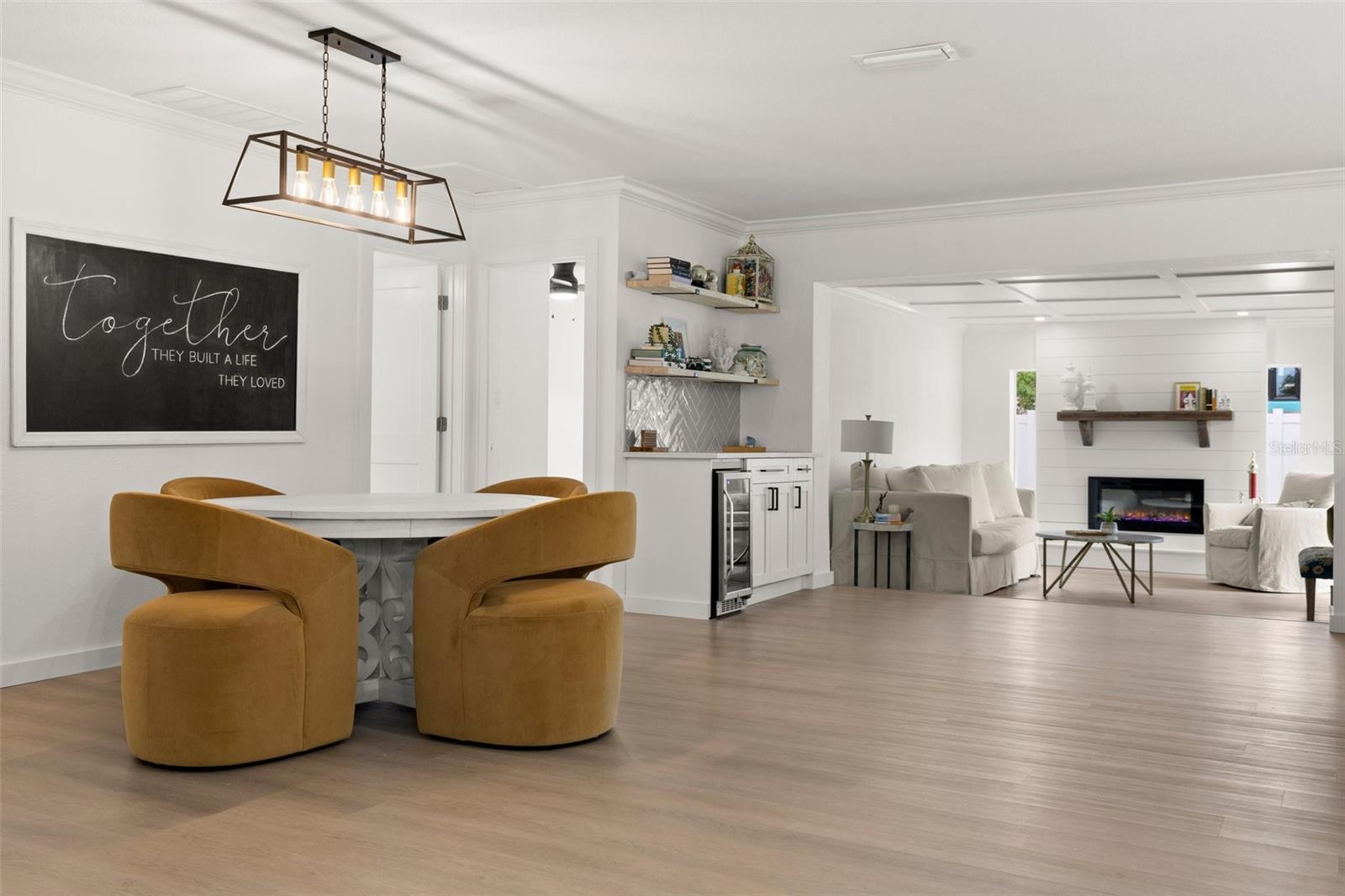 4709 W FAIR OAKS AVE