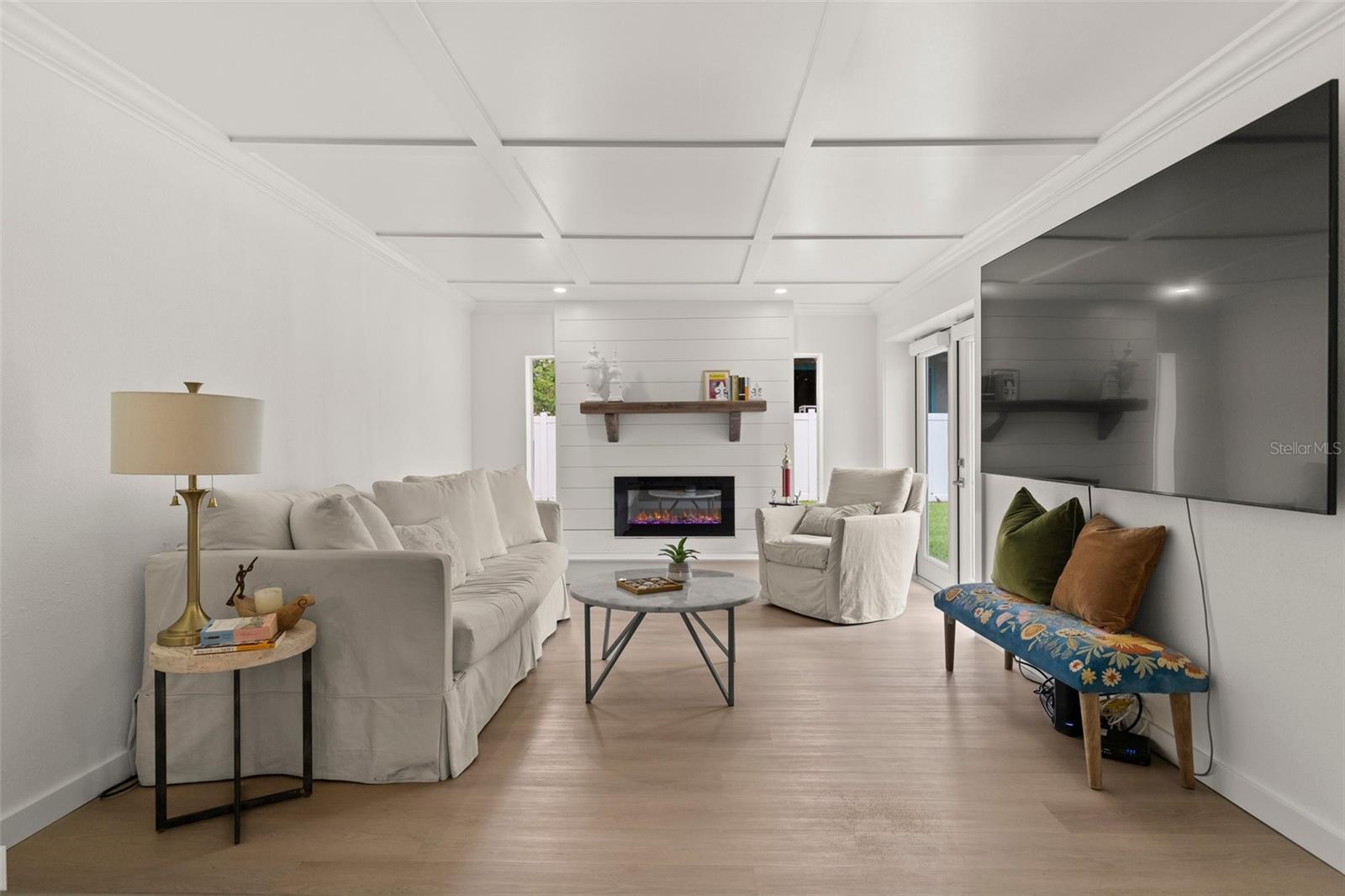 4709 W FAIR OAKS AVE