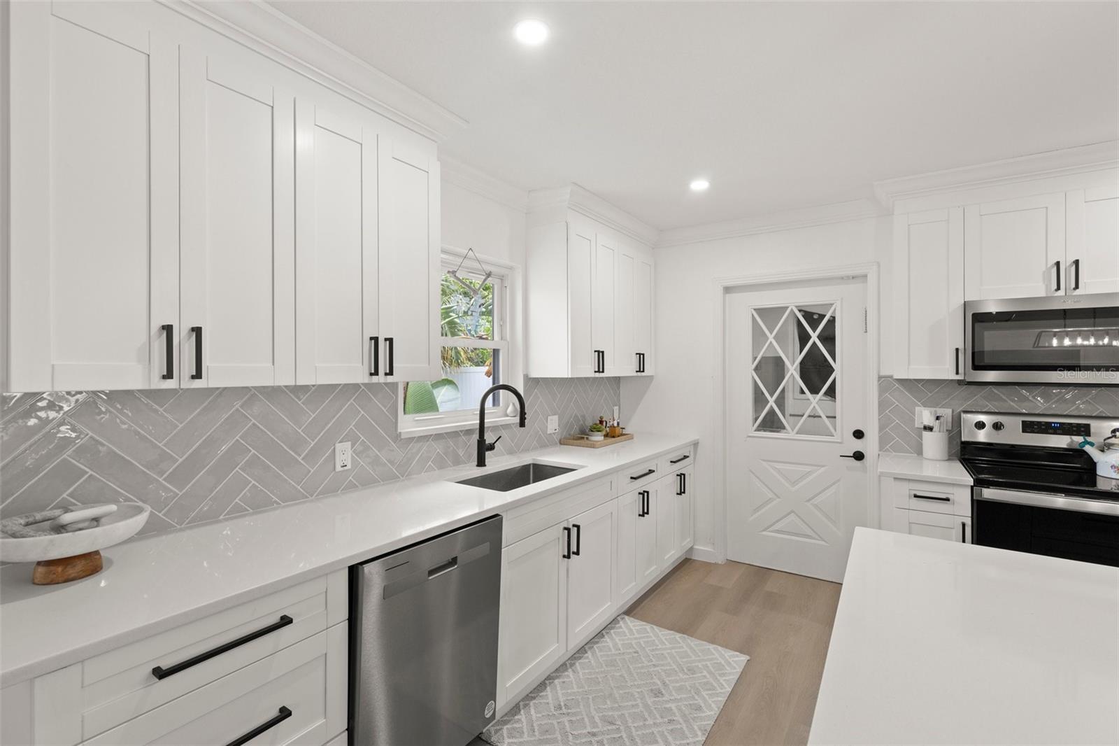 4709 W FAIR OAKS AVE