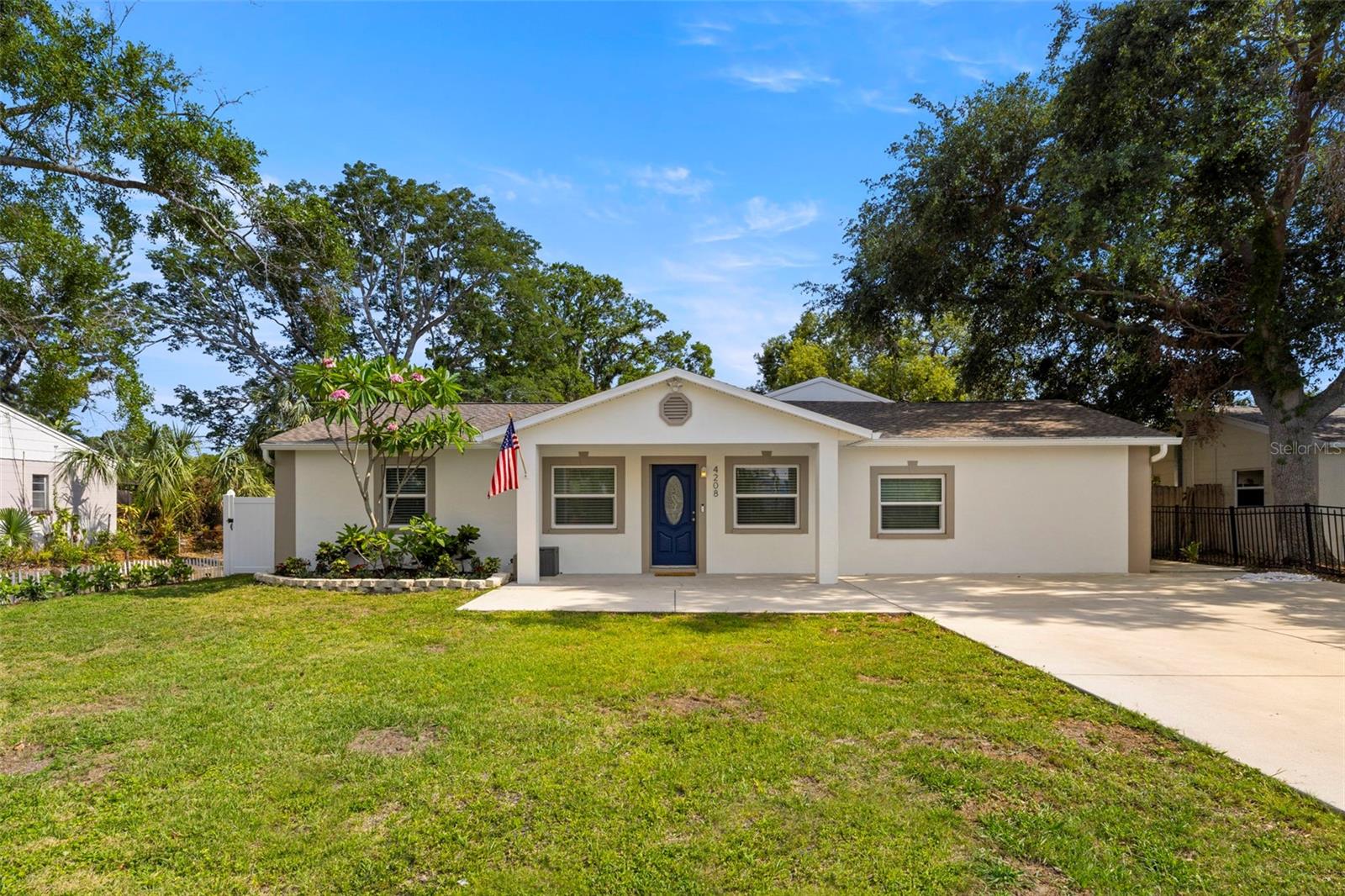 4208 W BAY VISTA AVE