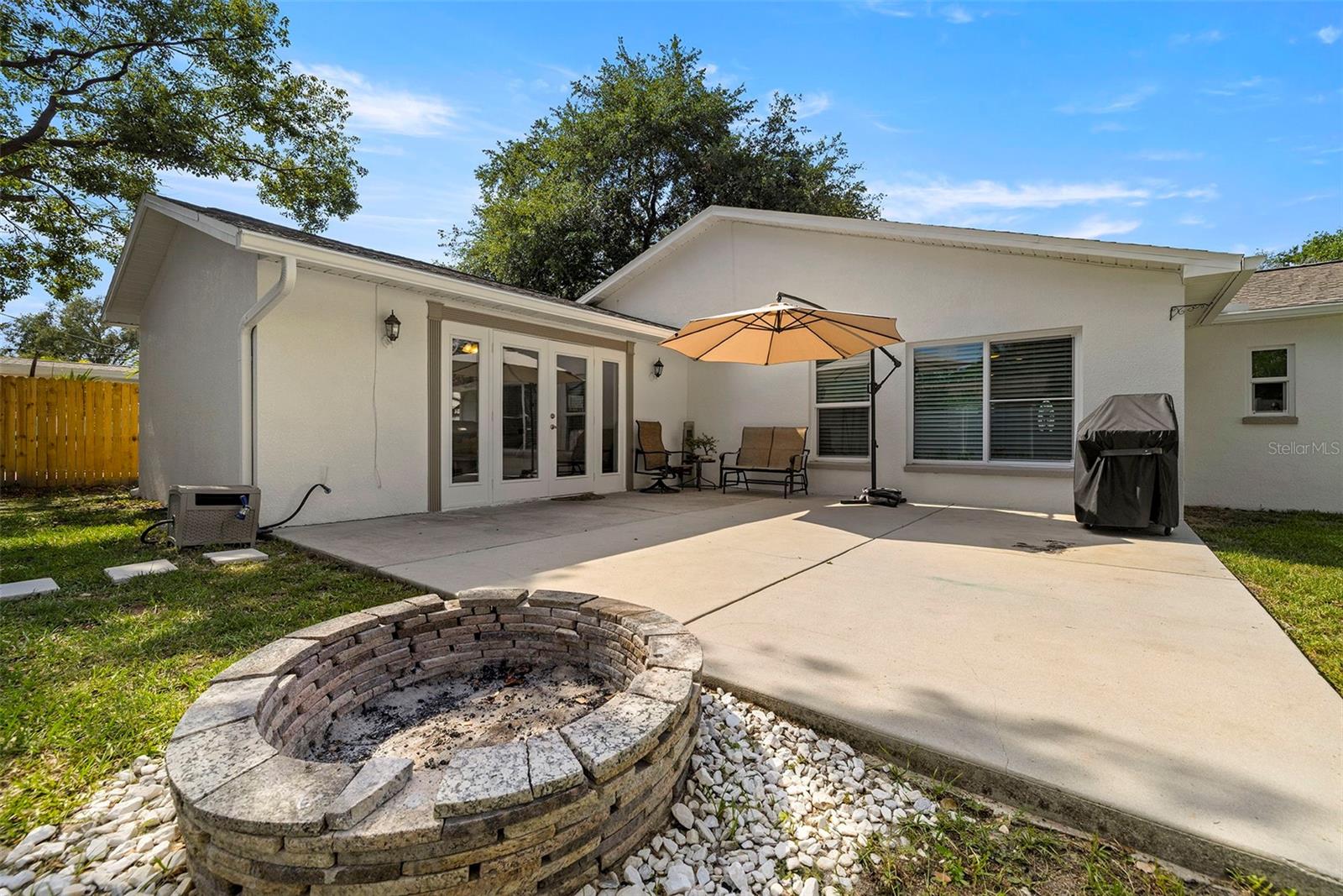 4208 W BAY VISTA AVE