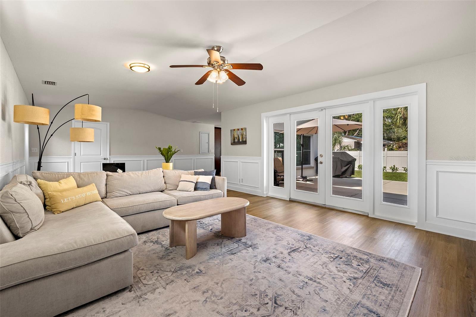 4208 W BAY VISTA AVE