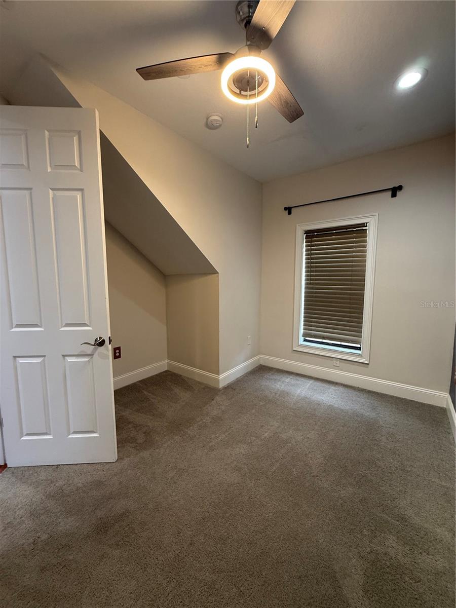 2208 SOHO BAY CT
