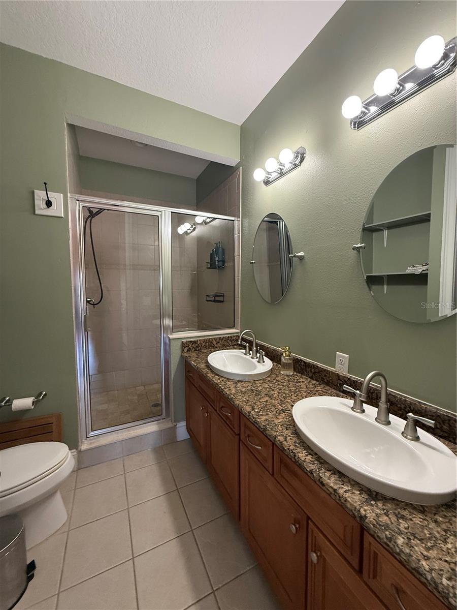 2208 SOHO BAY CT
