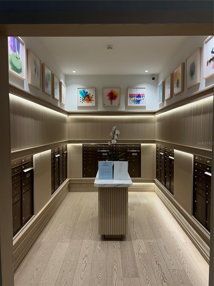 3030 W SANTIAGO ST E #4