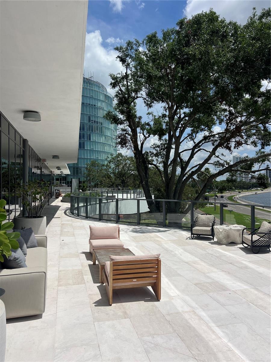 3030 W SANTIAGO ST E #4