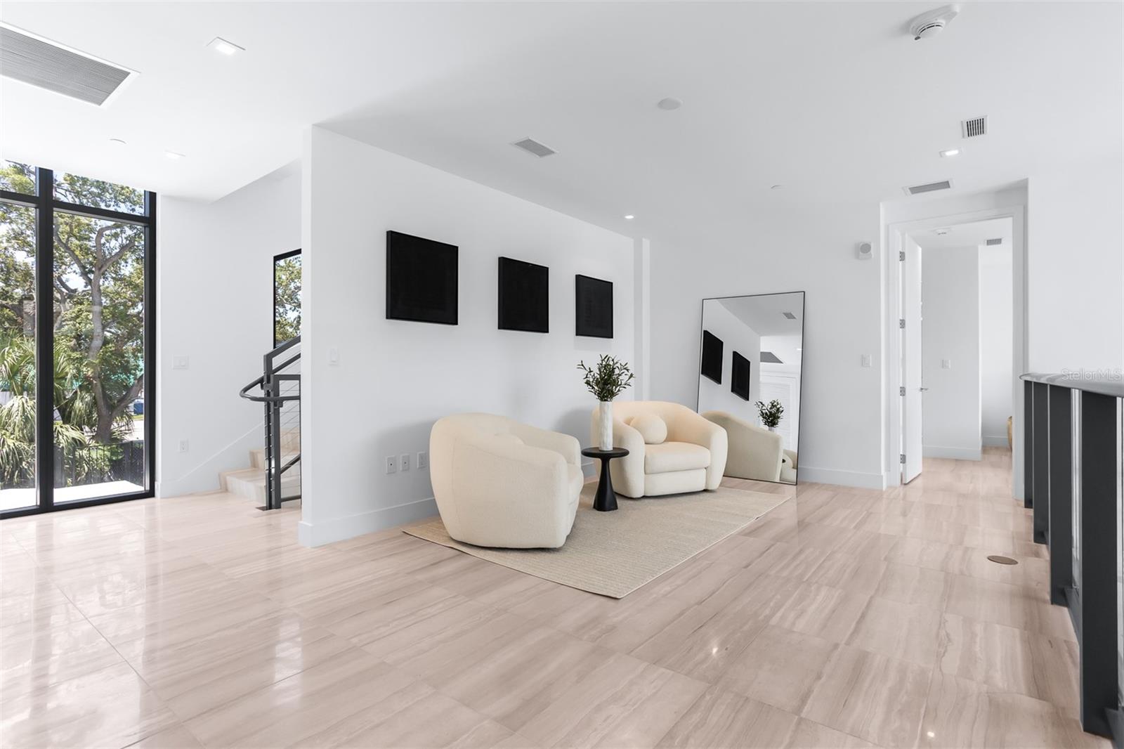 3030 W SANTIAGO ST E #4