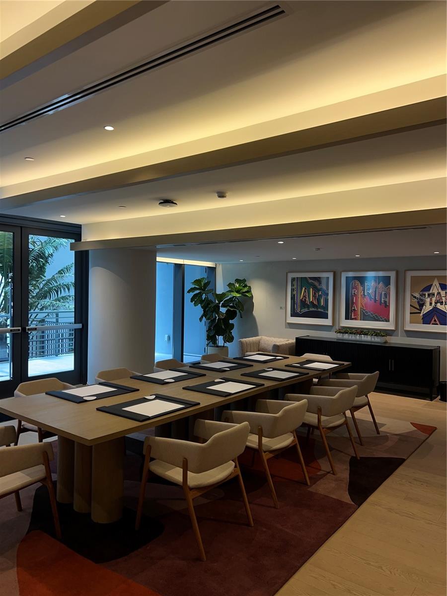 3030 W SANTIAGO ST E #4