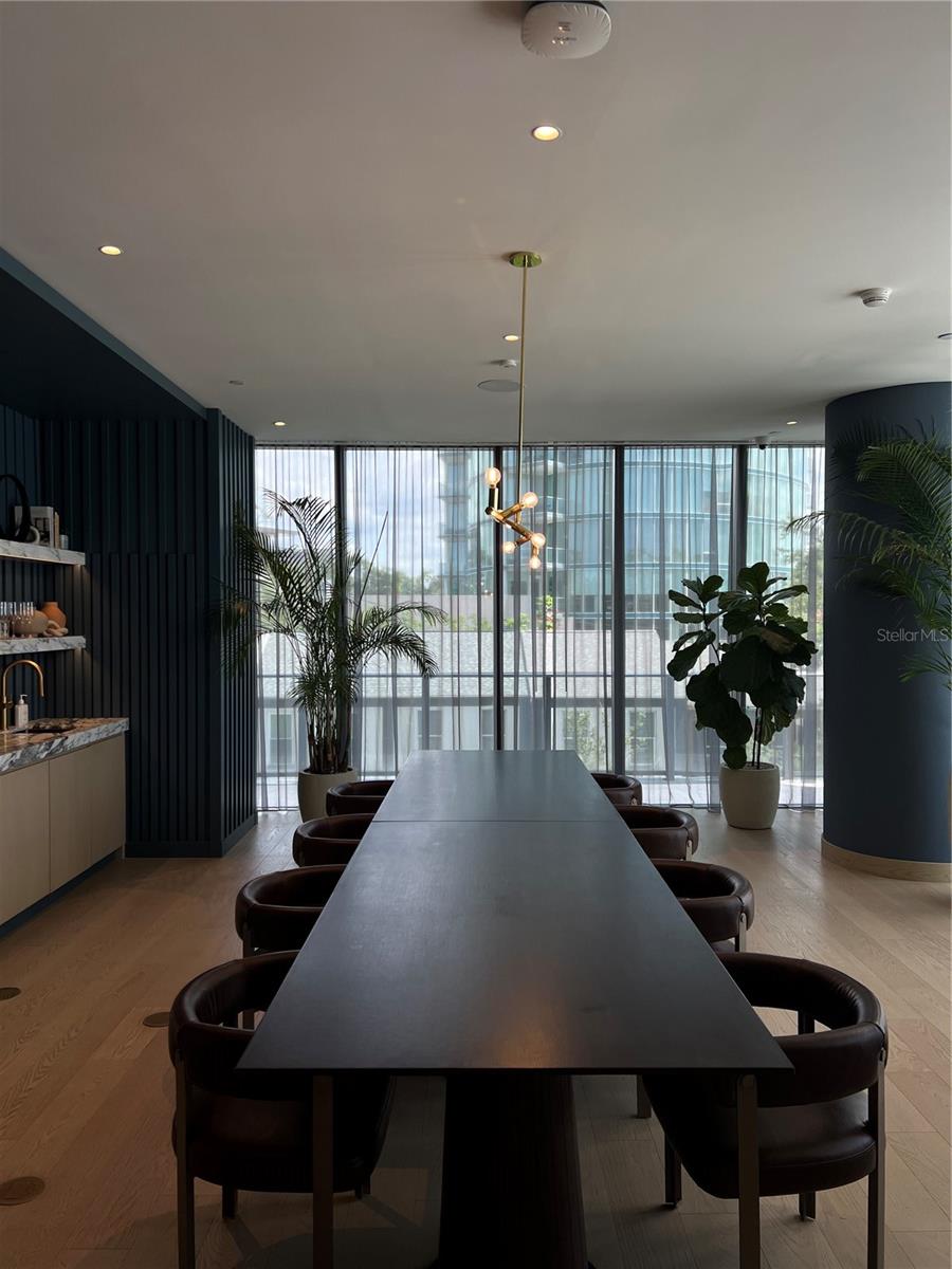 3030 W SANTIAGO ST E #4