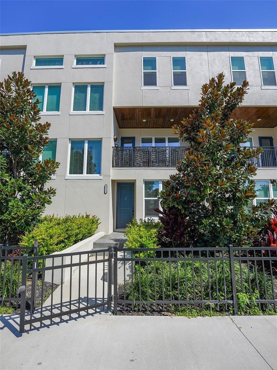 4913 N NEBRASKA AVE #5