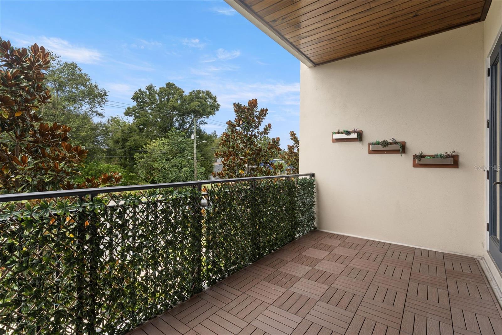 4913 N NEBRASKA AVE #5