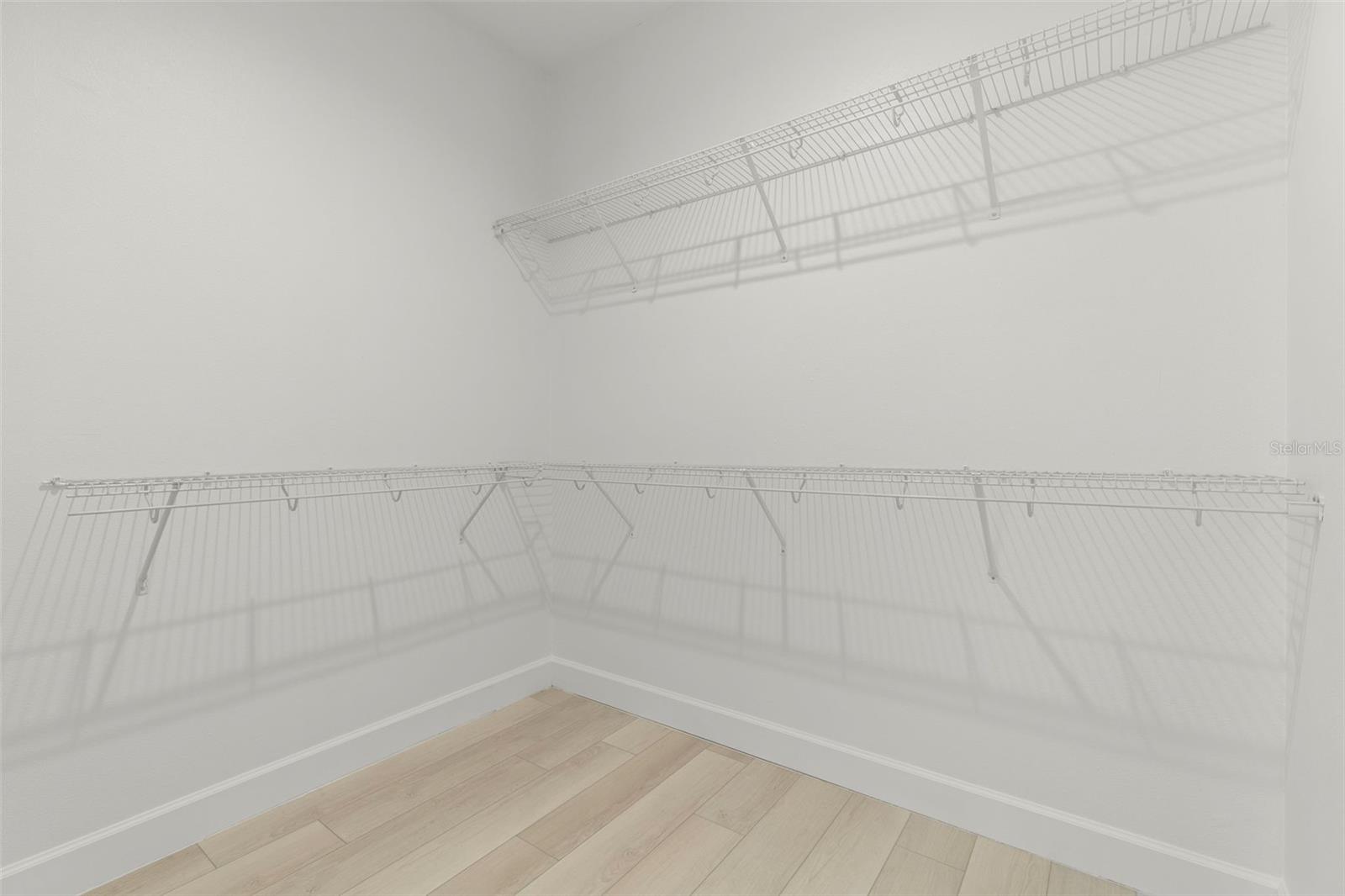 4913 N NEBRASKA AVE #5