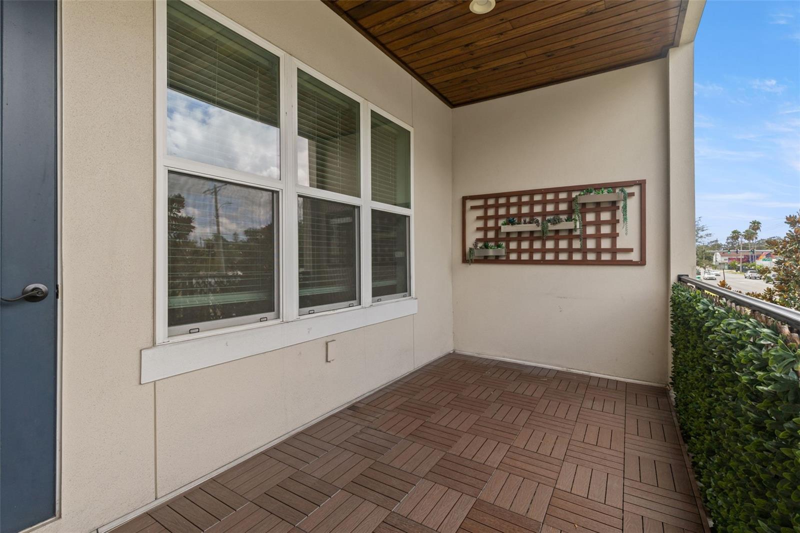 4913 N NEBRASKA AVE #5