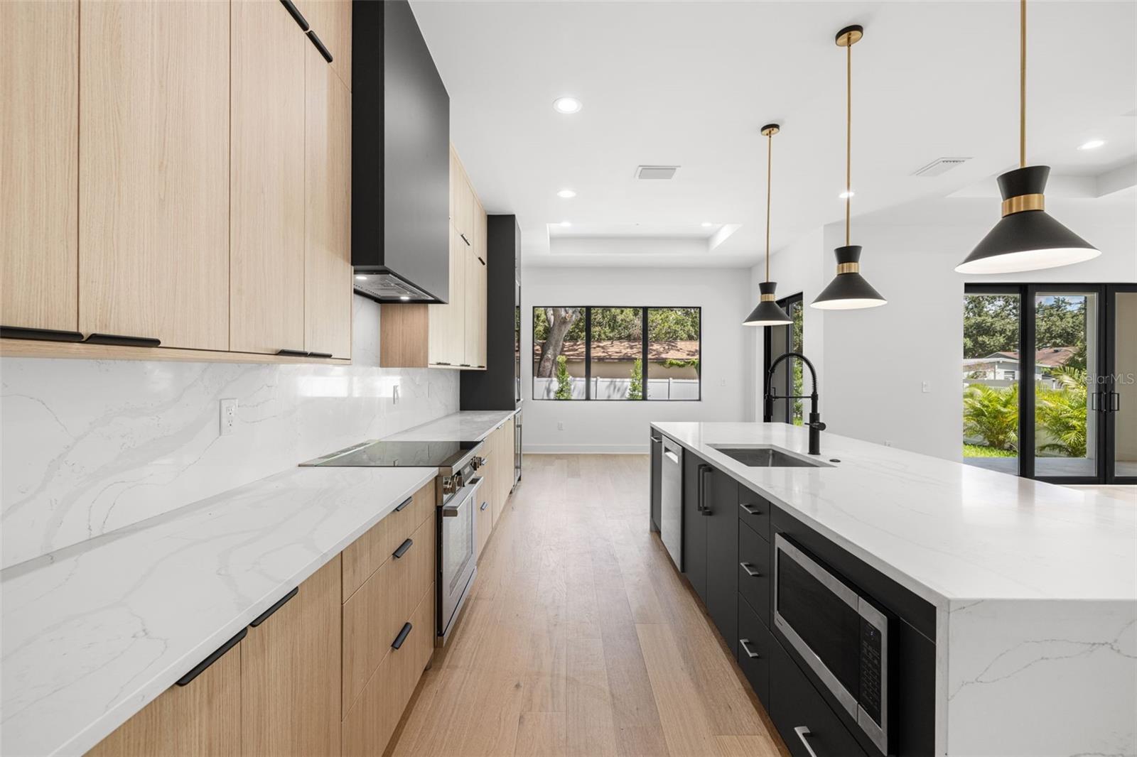 3201 W BALLAST POINT BLVD