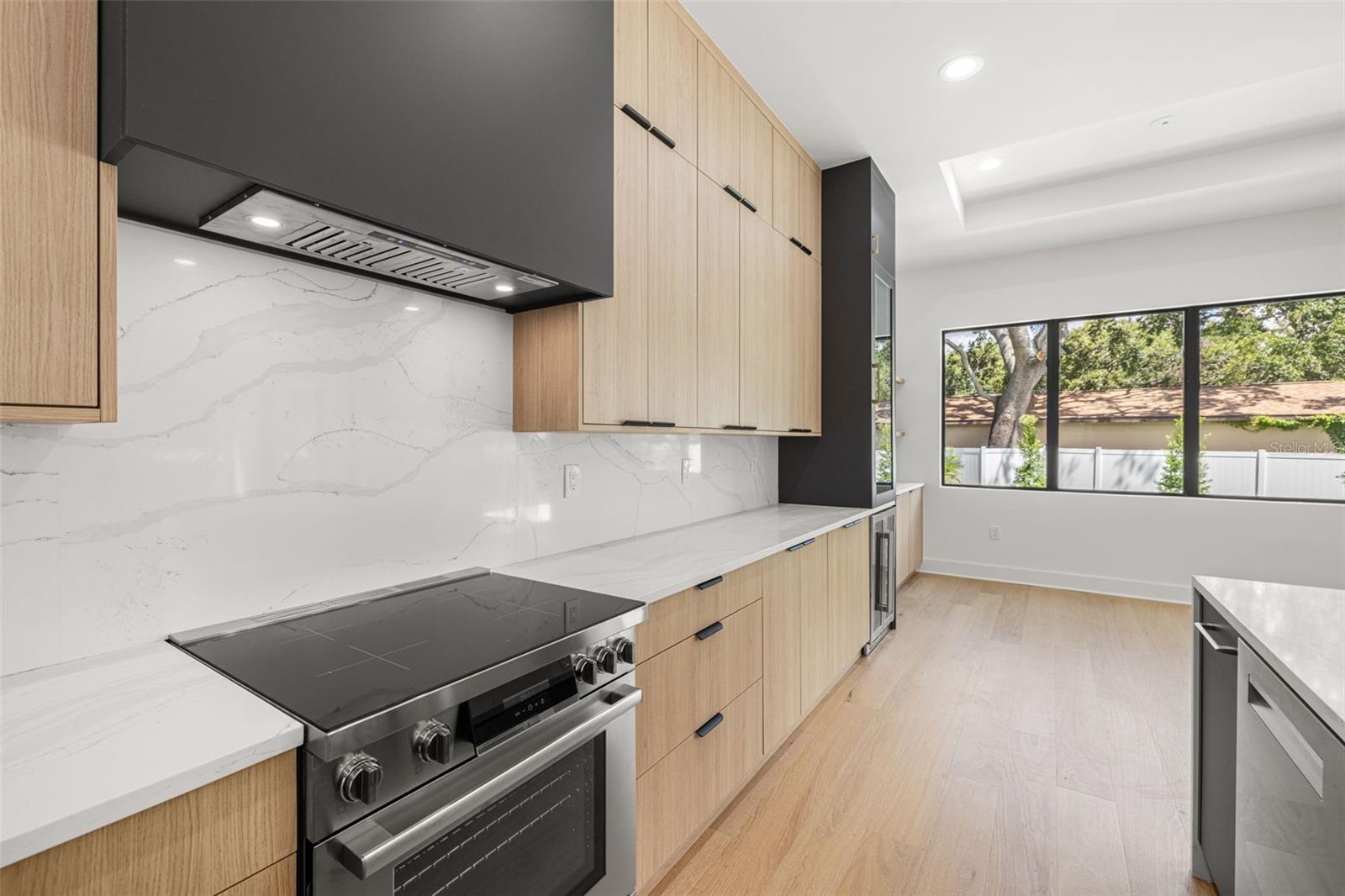 3201 W BALLAST POINT BLVD