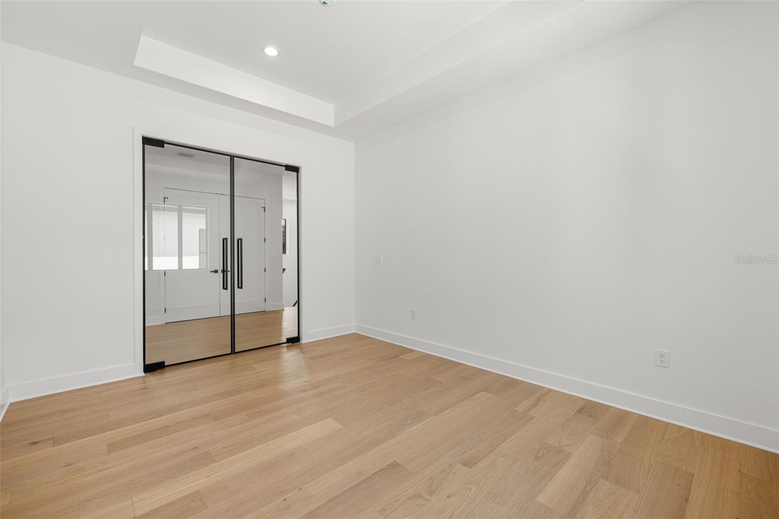 3201 W BALLAST POINT BLVD