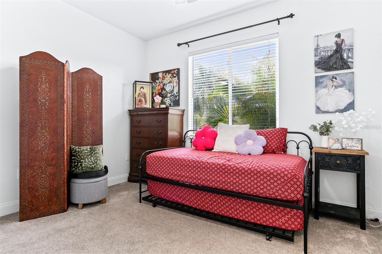 6928 BLUFF MEADOW CT