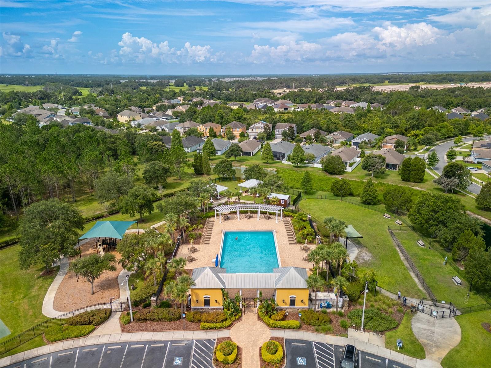 6928 BLUFF MEADOW CT