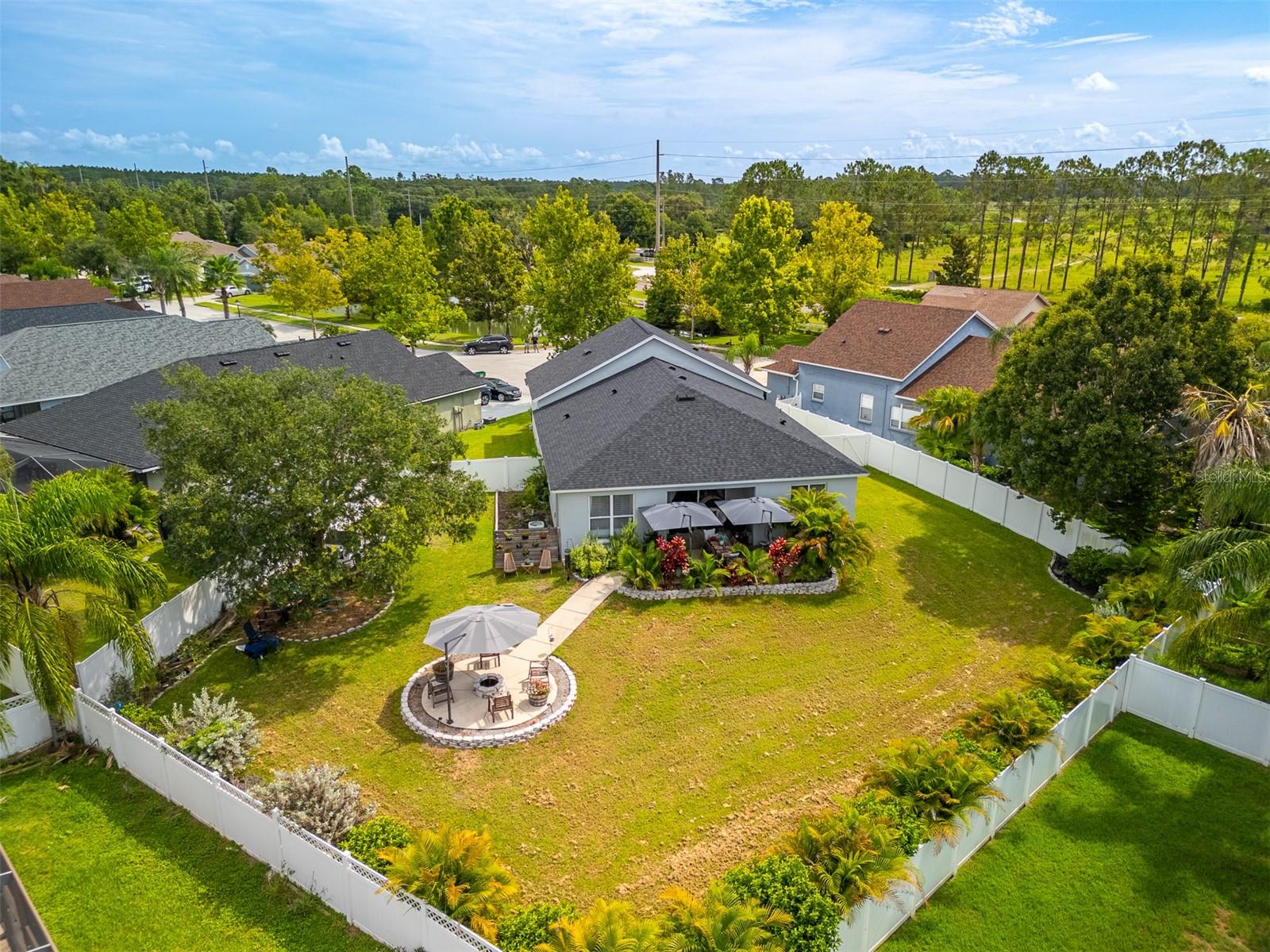 6928 BLUFF MEADOW CT