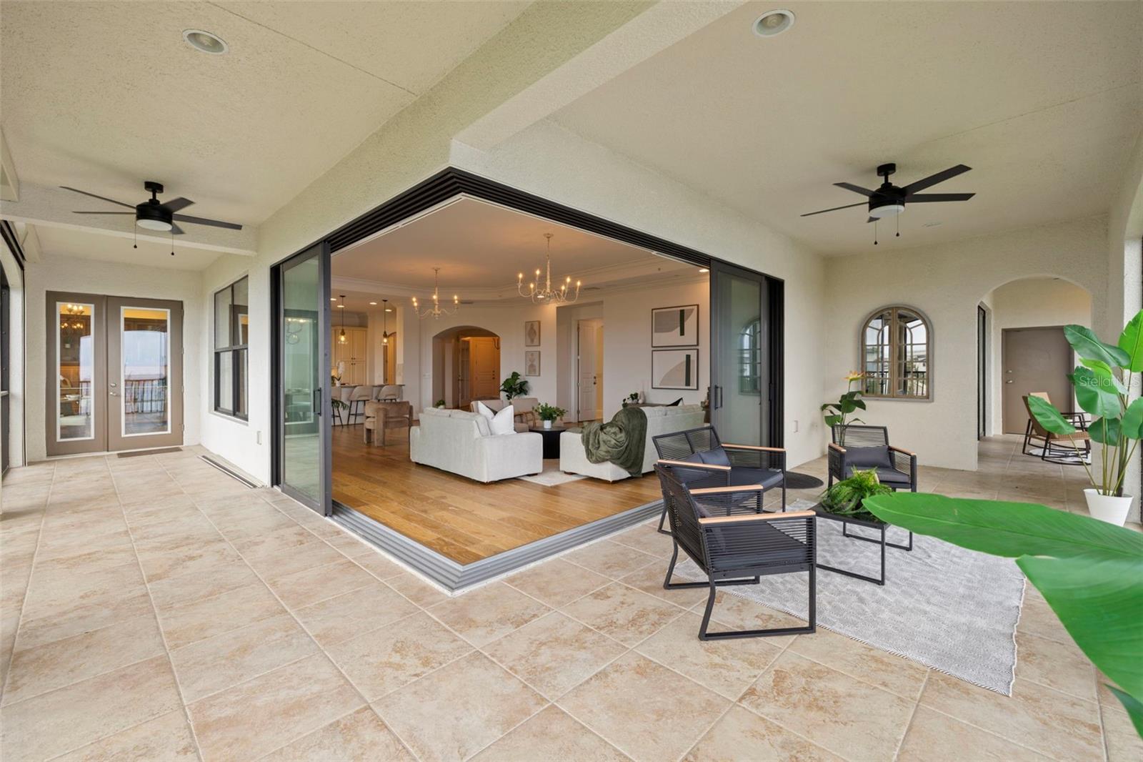 5703 YEATS MANOR DR #401