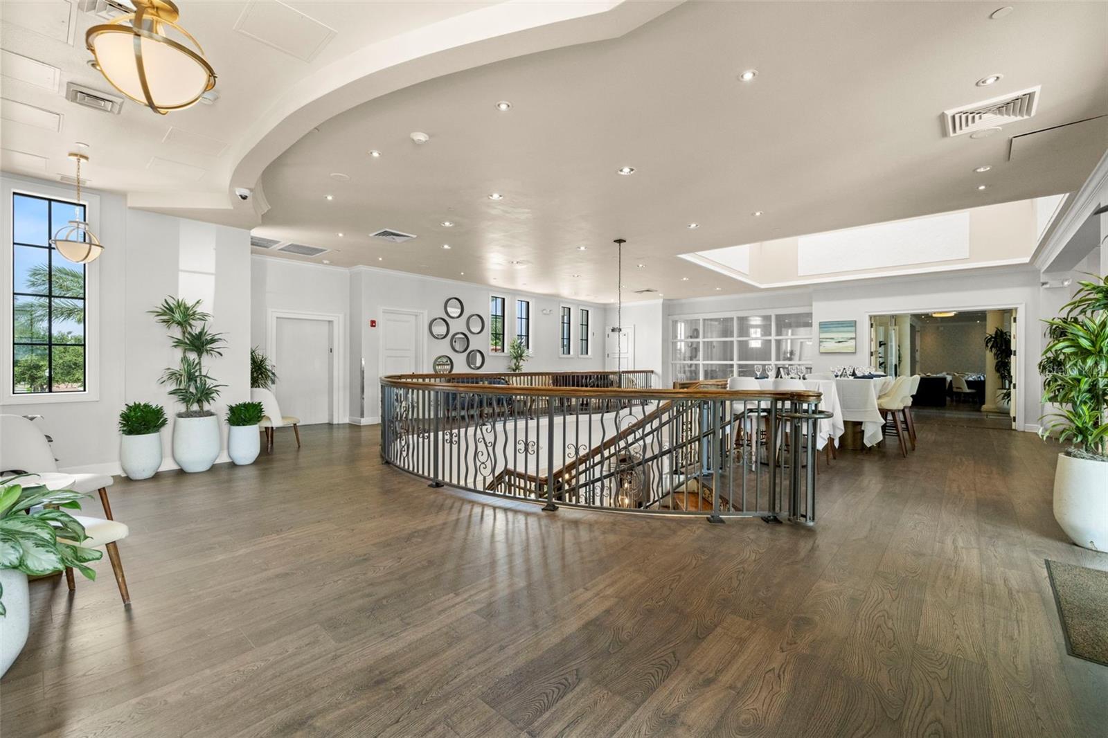 5703 YEATS MANOR DR #401