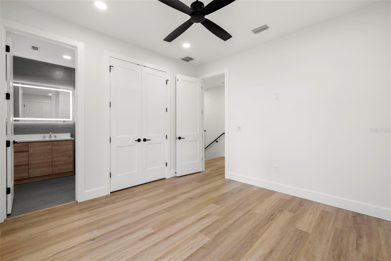 212 W EUCLID AVE #2