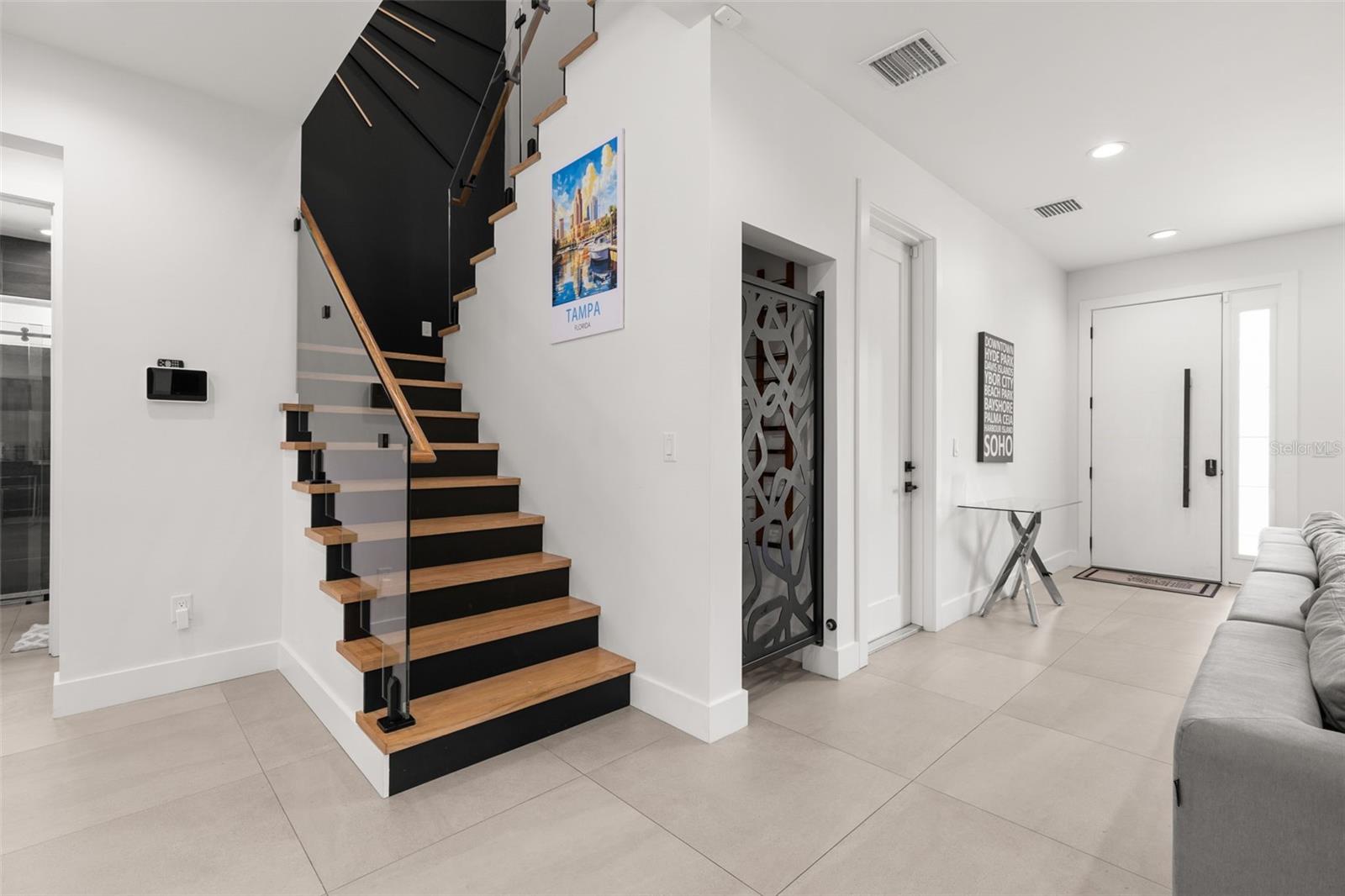 3213 W ABDELLA ST