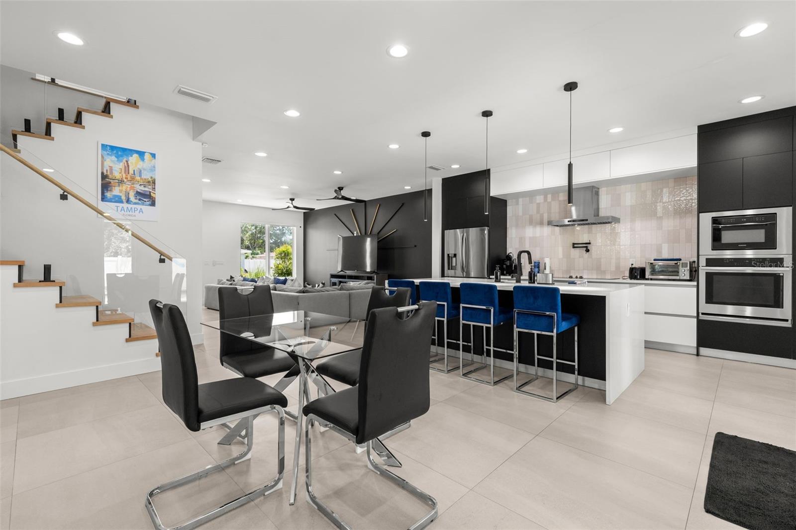3213 W ABDELLA ST