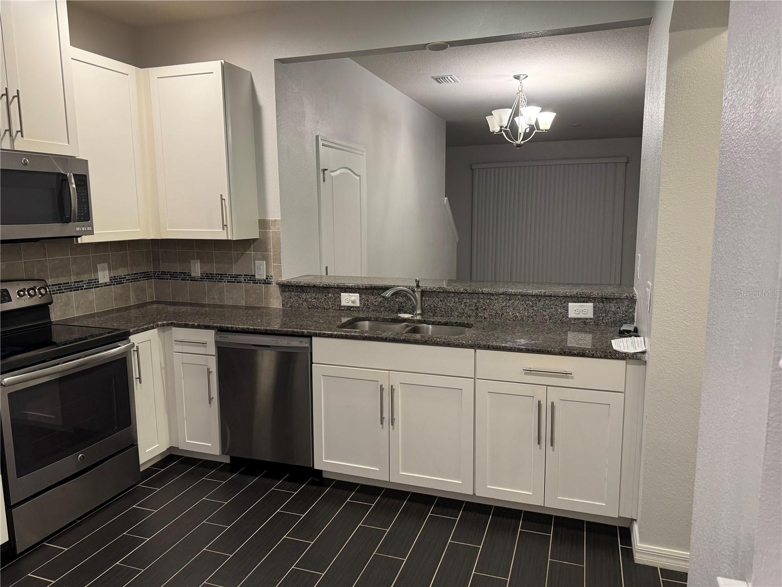 5146 BAY ISLE CIR