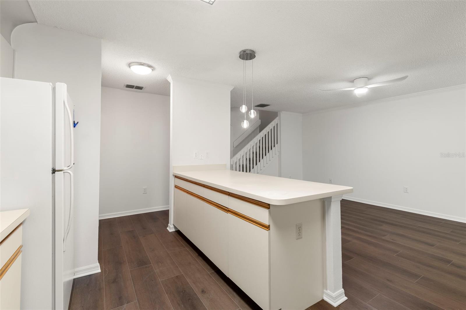 605 QUAIL KEEP DR