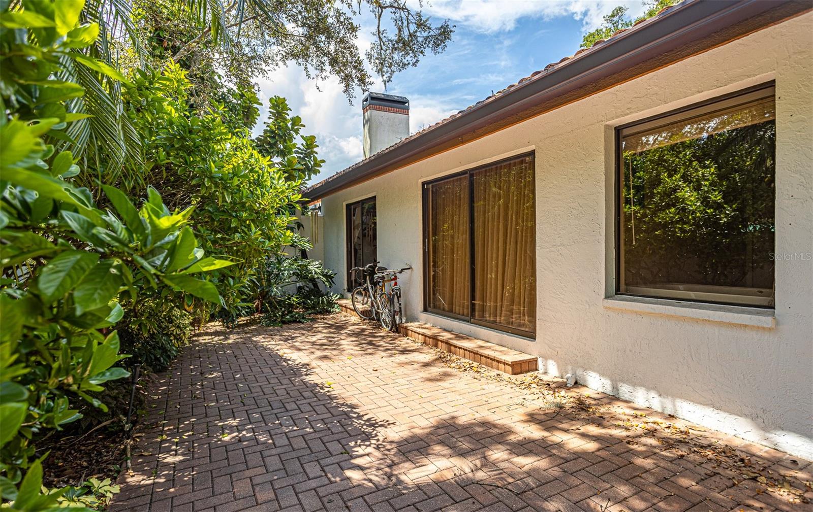11407 ORILLA DEL RIO PL