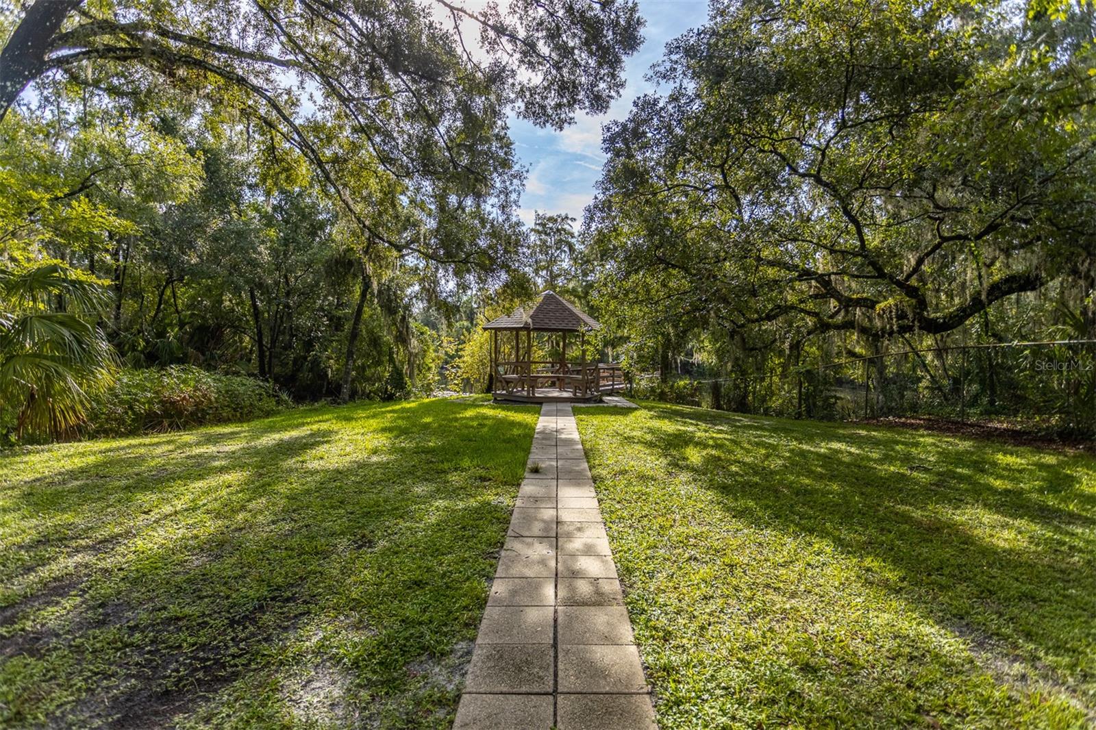 11407 ORILLA DEL RIO PL