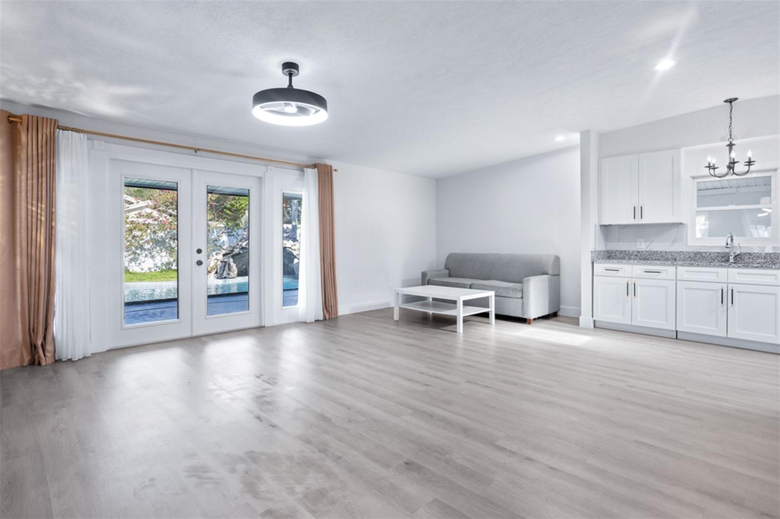 1231 SIDCUP RD