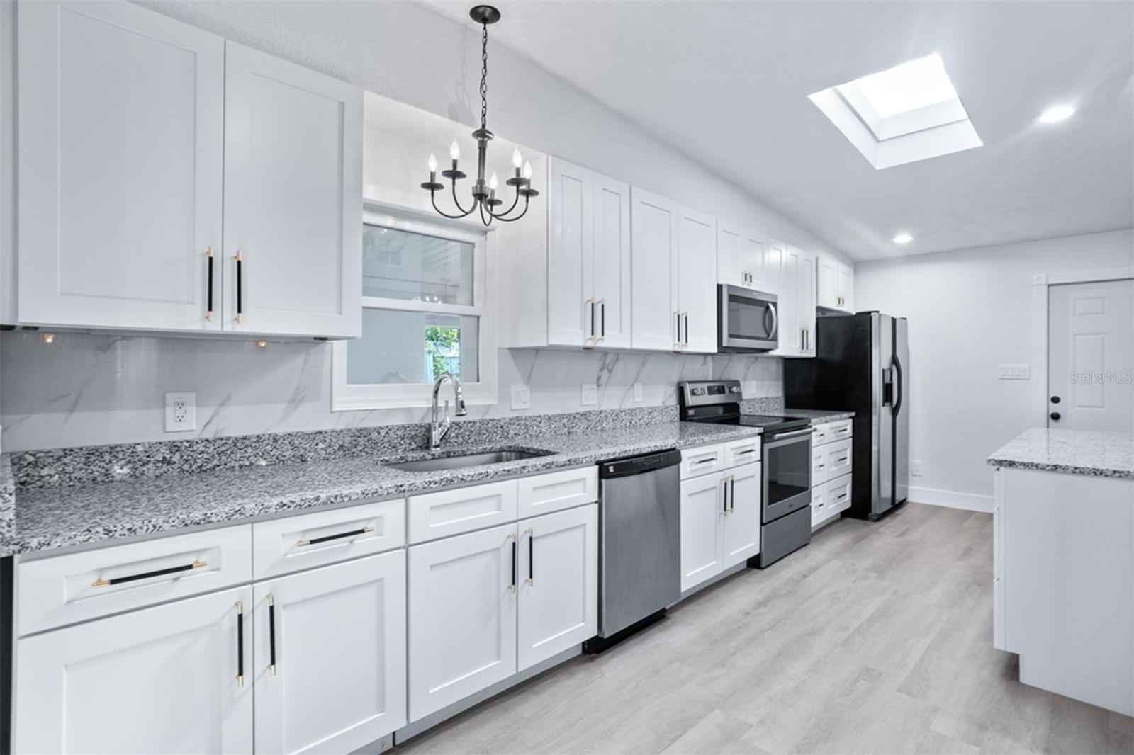 1231 SIDCUP RD
