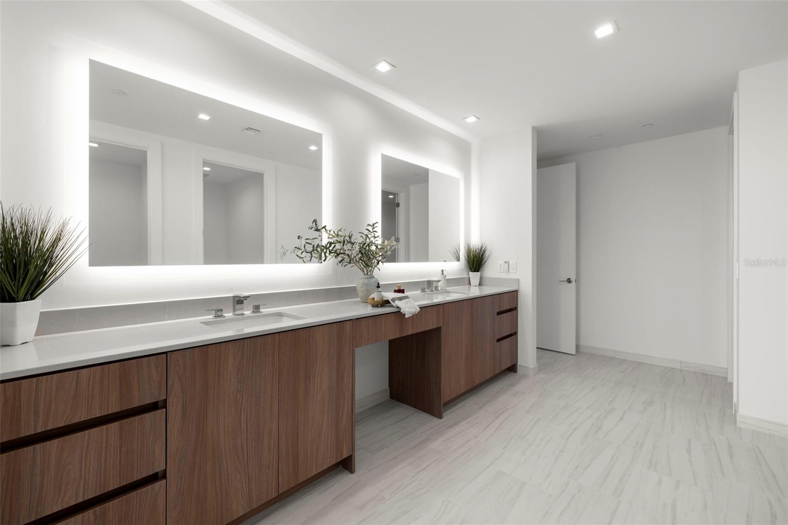 5120 MARINA WAY #12003