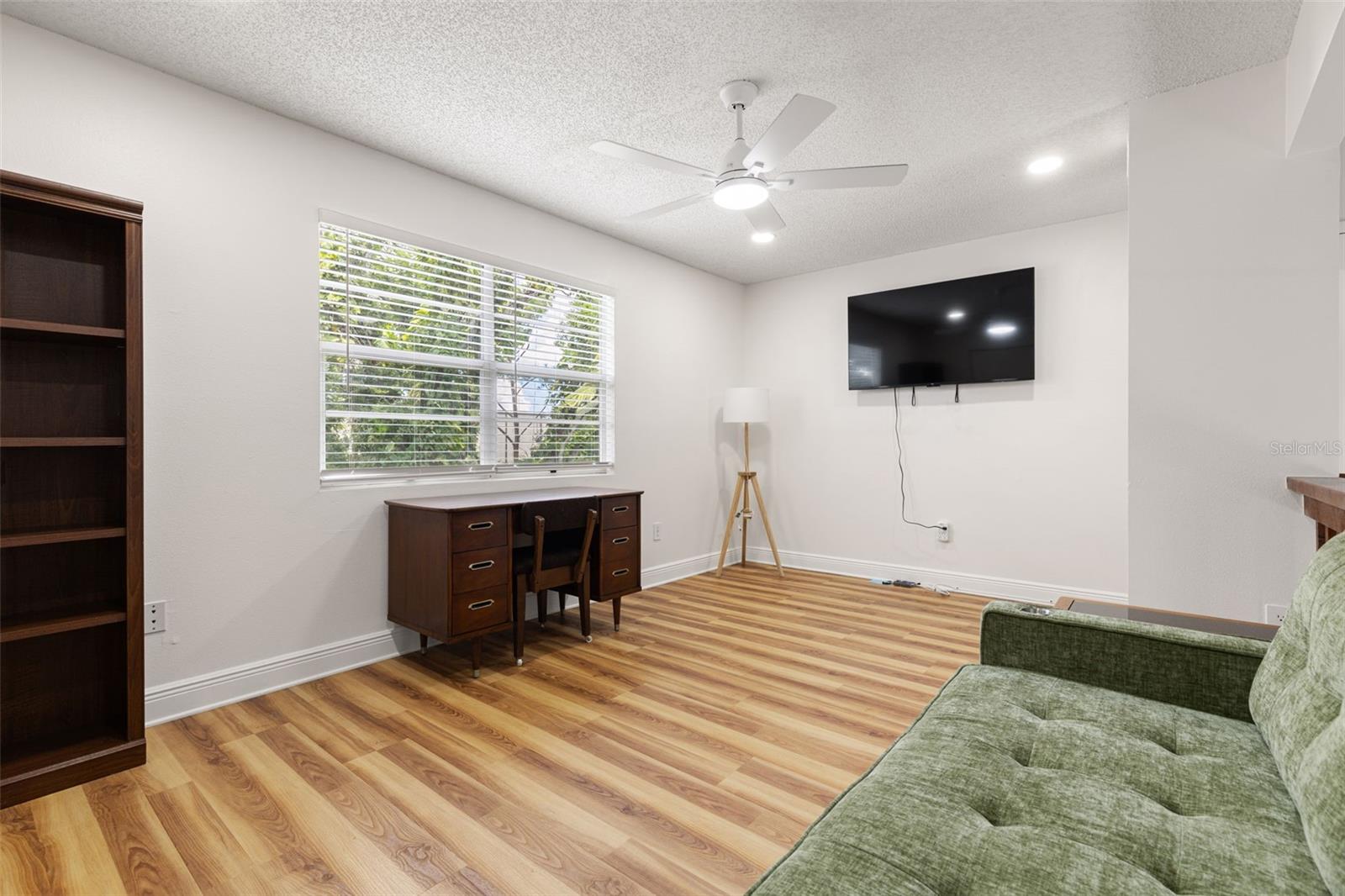 5653 67TH AVE N #221