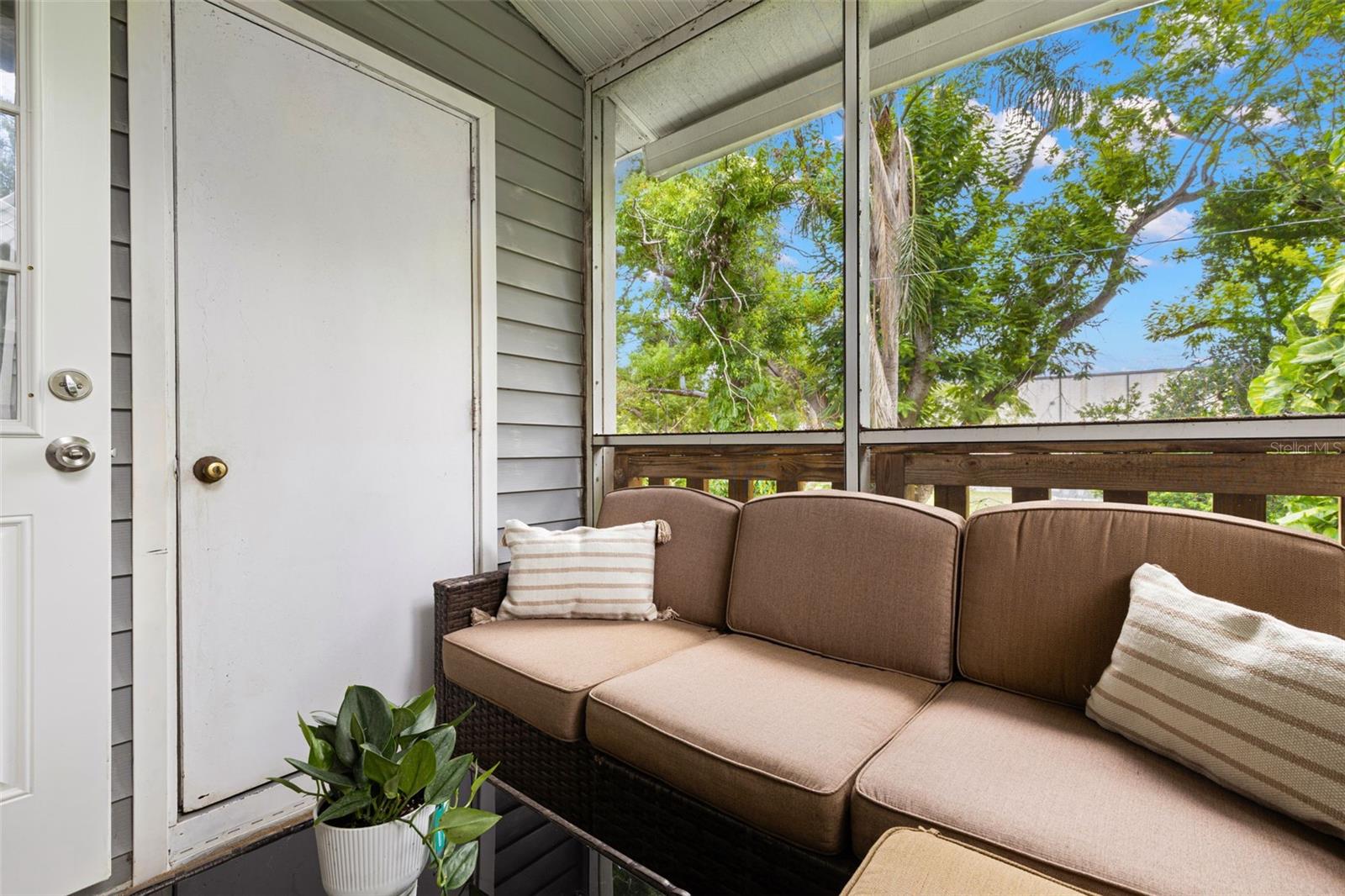 5653 67TH AVE N #221