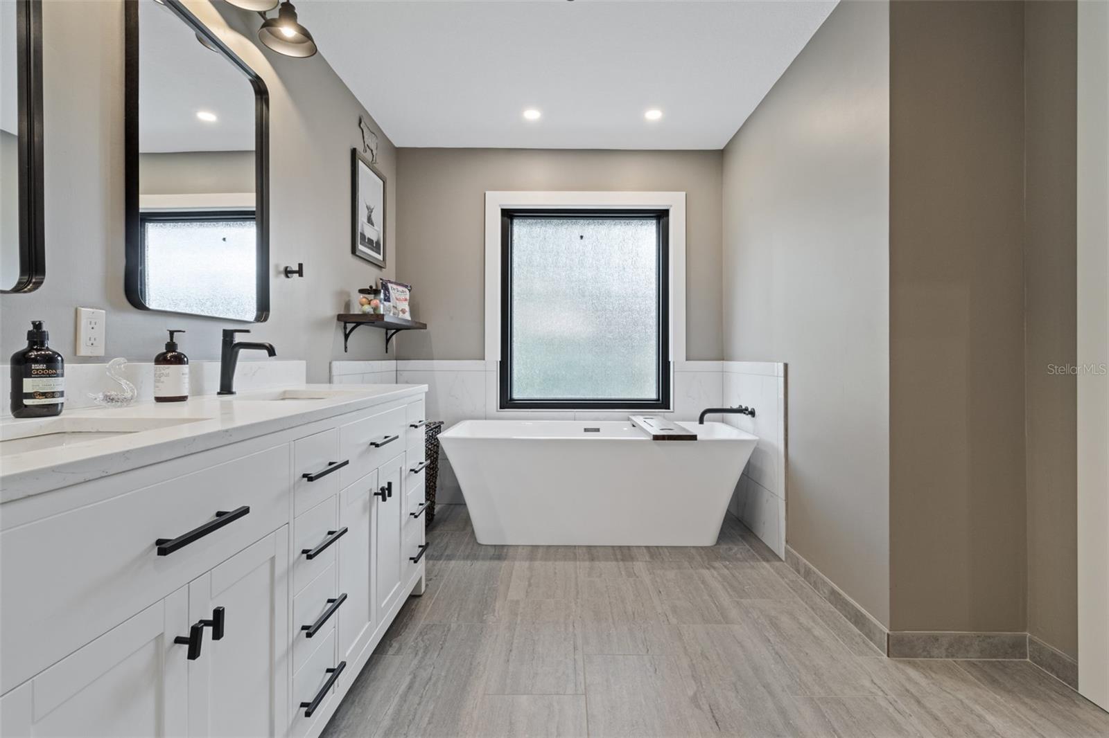 10911 VICTORIA ARBOR WAY